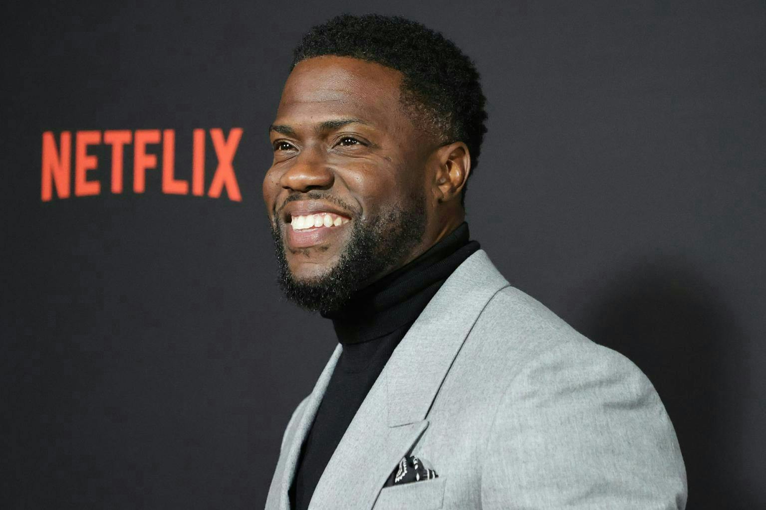 Kevin Hart Net Worth as One of the Highest Paid Comedians — Kevin Hart