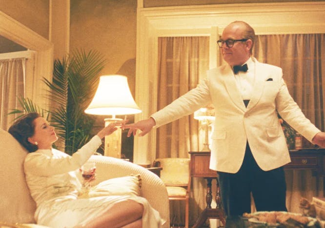 Naomi Watts and Tom Hollander in Feud: Capote vs. The Swans