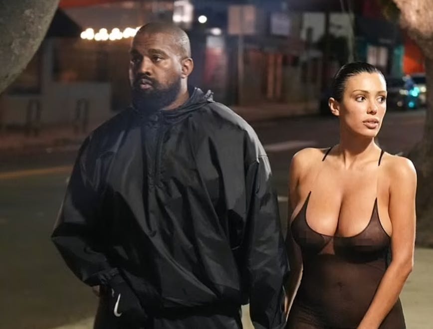 Kanye west wife : bianca censori outfits