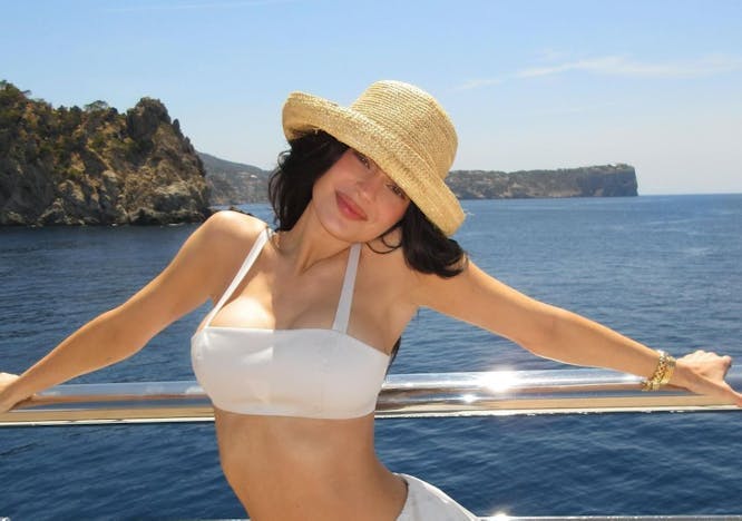 Kylie Jenner vacationing in Mallorca. Photo courtesy @kyliejenner.
